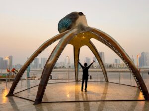 Maris Vijay Instagram - I Want What I Want When I Want It #i #instagram #octopus #maris #marisvijayofficial @marisvijayofficial @mmuzikofficial @trinity_waves_studio #dubai🇦🇪 #music #travel #travelphotography #sky #sea #sealife #sealovers #sharjah #love