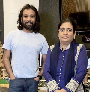 Maris Vijay Instagram - Thank You A.R.Raihanah Mam @raihanahsinger @trinity_waves_studio @mmuzikofficial @marisvijayofficial @marisvijayfanpage @savanieeravindrra @mmuziktv @balajisrisinger @arrahman #music #abdulkalam #musician #musicproducer #musicproduction