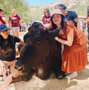 Marisa Davila Instagram - Dancing with strangers and hugging a cow? That’s a birthday to remember. This girl is beyond grateful for her village and excited for the new year ahead! 💗🎶🐄✨