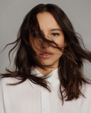 Marisé Álvarez Instagram - 🤍 Shoot @_elainetorres_ H&M @carolagmakeup Styling @mela_selva