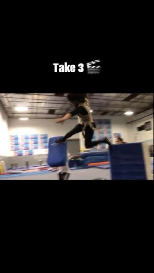 Marissa Labog Instagram - Perfect practice makes perfect. 💪

#stuntperformer #stunts #stuntlife #stuntwomen #stuntwoman #stunting #fitnessmotivation #strongwomenrock