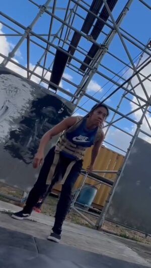 Marissa Labog Instagram - Stoked to be back on set! And ready for more projects in 2024 LET’S GO 🔥🔥🔥

#stunt #stuntwomen #stuntperformer #onset #bts #acting #actionscene #actionfigures