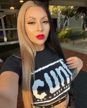 Maritza Janett Instagram - Cunt

See you all @hoodslam tonight! 🐍🖤