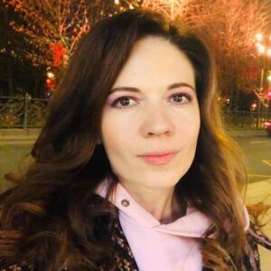 Mariya Alyokhina Instagram - Под обстрелом в Киеве погибла моя подруга, независимая журналистка Оксана Баулина. Светлая память. Нет слов