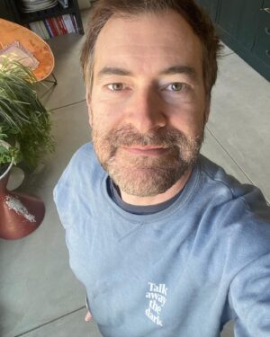 Mark Duplass Instagram - Anyone else experiencing the winter blues?
 
Between the weird weather, limited daylight, and slower energy, it can be a strange time. It’s in these moments (and all year round, really) that we should check in on one another. We should all learn how to spot the warning signs for suicide so we can help our friends, family, and ourselves if it’s ever necessary. Research shows no one takes their life for a single reason. They might show signs of suicidal ideation through talk, behavior, and/or mood.
 
Join @markduplass and @afspnational to #TalkAwayTheDark. Learn how to have a direct conversation about mental health and suicide. Connect someone to help. Find tips and get involved at afsp.org/TalkAwayTheDark (link in AFSP’s bio).
 
And remember, the amount of daylight is increasing now until the summer solstice!
