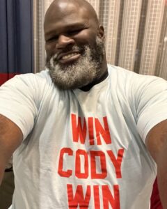 Actor Mark Henry HD Instagram Photos and Wallpapers June 2024