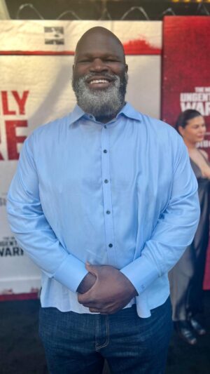 Mark Henry Instagram - Today is the day! Get yourself to your local theater and go see The Ministry of @ungentlemanlywarfare from my good friends over at @lionsgate - I have seen this movie twice and my team and I absolutely loved it. The score and soundtrack are amazing and it was beautifully shot and directed. @jerrybruckheimer has another hit on his hands. Not only am I the World’s Strongest Man/DJ/Comedian, I’m also the world’s strongest interviewer! Check out the film exclusively in theaters!!! 🎥📸 by @angelo_b_media_llc