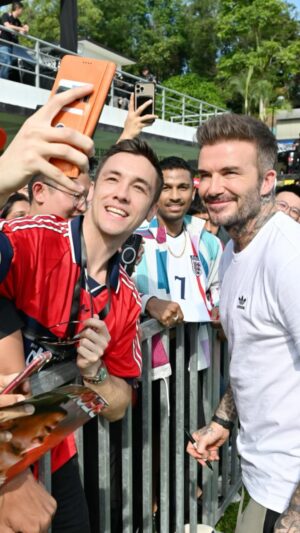 Mark O’Dea Instagram - Didn’t realize David Beckham was a fan….

Here is the secret mic footage from our two ten second meetings this week.