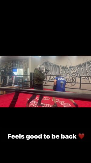 Mark Rhino Smith Instagram - What do we learn from our wins and losses, I feel its the same as life, highs and lows, rough and smooth times, but one thing is for certain it’s going to happen to all of us through life, relationships, work, financial, competition etc. The one thing that has helped me tremendously through struggles has always been training, bodybuilding, boxing, tennis and running. I find it helps me think more clearer and feel so much better mentally and physically, I have been training for so long and feel so grateful for my health, family, my kids and friends, work and life experiences. Personally it could have went horribly different, as I have seen some dark dark shit as a kid. Please live your life as it can never be taken for granted. I know it’s a bit deep, but every so often it’s good to be an open vessel 🙏🏾 OK I’m out just keeping it 💯 with you all 😂❤️ Have a great week everyone. Bless up and keep it moving.
