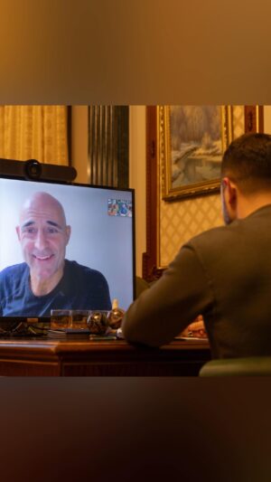 Mark Strong Instagram - Щодня українці й українки борються за свободу та незалежність для своєї країни, а також для всіх інших народів, які цінують вільний і демократичний спосіб життя. Важливо вистояти в цій битві за спільні людські цінності, і Україна вдячна всім, хто посилює глобальний голос свободи.

Вітаю британського актора Марка Стронга @mrmarkstrong у команді амбасадорів UNITED24 @u24.gov.ua. Дякую за підтримку важливого напряму «Освіта і наука» – це захист майбутнього для наших дітей, освіченого майбутнього.

Близько півтора мільйона українських дітей змушені навчатися дистанційно через наслідки бойових дій, і наше завдання – повернути їх у шкільні аудиторії, дати всі нормальні можливості для освіти, які є в будь-якій вільній країні світу.

——

Every day, Ukrainians fight for freedom and independence for their country, as well as for all other nations that value a free and democratic way of life. It is important to withstand this battle for common human values, and Ukraine is grateful to everyone who amplifies the global voice of freedom.

I welcome British actor Mark Strong @mrmarkstrong to the UNITED24 @u24.gov.ua ambassadors team. Thank you for supporting the important direction of Education and Science, which aims to protect the future of our children, the educated future.

About one and a half million Ukrainian children are forced to study remotely due to the consequences of hostilities, and our task is to return them to classrooms and provide them with every standard educational opportunity that is available in any free country in the world.