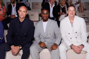 Mark Strong Instagram - In Milan for the Armani Men’s Spring/Summer ‘24 collection. Thank you to @giorgioarmani and great to meet @johnboyega @regejean @michaelb05 @gmuccino @toma_ikuta_j #brendanfraser #francescoscianna thanks too to @nadiaaltinbas #fashion #mensfashion #milanfashionweek