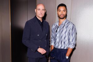 Mark Strong Instagram - In Milan for the Armani Men’s Spring/Summer ‘24 collection. Thank you to @giorgioarmani and great to meet @johnboyega @regejean @michaelb05 @gmuccino @toma_ikuta_j #brendanfraser #francescoscianna thanks too to @nadiaaltinbas #fashion #mensfashion #milanfashionweek