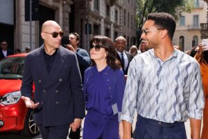 Mark Strong Instagram - In Milan for the Armani Men’s Spring/Summer ‘24 collection. Thank you to @giorgioarmani and great to meet @johnboyega @regejean @michaelb05 @gmuccino @toma_ikuta_j #brendanfraser #francescoscianna thanks too to @nadiaaltinbas #fashion #mensfashion #milanfashionweek