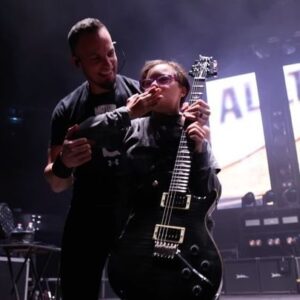 Mark Tremonti Instagram - I just have to share one of my happiest moments on stage.  I hope she loves the guitar as much as we loved giving it to her.  Thanks for an awesome night Milan!!
@officialalterbridge #pawnsandkingstour