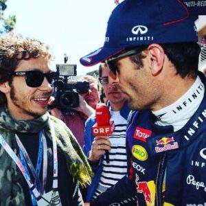 Mark Webber Instagram - Hey @valeyellow46 congratulations on 400 Grand Prix races.. Extraordinary performance in your chosen field... #vr46 👌🏽