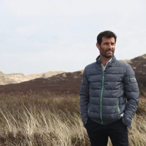 Mark Webber Instagram - Mark Webber is someone with 'Aussie grit' – in other words, that typically Australian determination and strength. He joined Porsche from Formula One in 2013. Behind the wheel of the 919 Hybrid racing prototype, he was a fighter who didn’t shy away from a duel. In 2015, Webber was in with a chance of winning his first world championship title in the World Endurance Championship final. And he achieved this in spite of technical problems during the last race in Bahrain. Webber kept his sights set on his dream and resolutely – and artfully – took Porsche across the finishing line, thereby becoming world champion.

Enthusiasts around the world are invited to join the #75YearsPorsche festivities live, via their screens, as Porsche kicks off the extensive ‘Driven by Dreams. 75 years of Porsche Sports Cars’ special exhibition, and more. Head to the link in our bio for more information.

#DrivenByDreams
