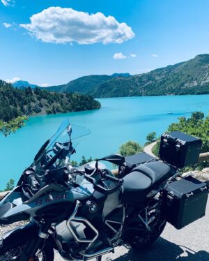 Mark Webber Instagram - Social Distancing.😘 #Paradise #nonewsisgoodnews 👌🏽