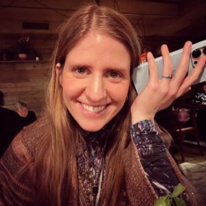 Markéta Irglová Instagram - Had the most beautiful birthday yesterday ✨💖✨ thanks to my wonderful family and friends and all of you who thought of me and sent me love and light 🙏💗⭐️ know that it is returned to you a thousand fold. 🕊️