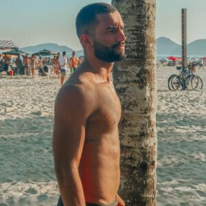 Markinhos Instagram - 🧔🏽☀️