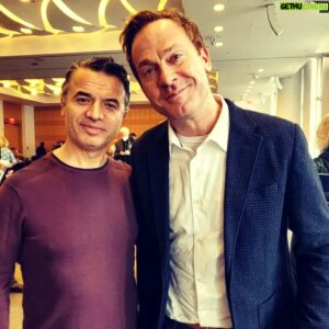 Marko Caka Instagram - Kur dëgjon më të mirët qëllimi është të mësosh sekretin e suksesit të tyre✍️

Me Jonathan Lemire, White House correspondent for Politico e TV host for morning news MSNBC.
Me Molly Jong Fast, Special reporter for  Vanity Fair 
Michael Caderon, Editor of Vanity Fair and reporter for HuffPost  NY Observer, Politico.
Brigid Bergin Citi Hall radio podcast.

Shumë shpejt  kohën  time të lirë do ta shfrytëzoj duke ju kthyer  pasionit tim të vjetër të gazetarisë me bashkëbisedim të drejtpërdrejtë (live) me opinionet mbi aktualitetin tonë të përditshëm që na rrethon.🎤📝👨‍💻