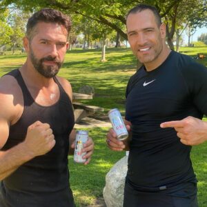 Marko Zaror Instagram - Here with my friend @thescottadkins training a bit with the power of my energy drink @kiwaynaturalenergy 

The power of maqui and guarana like you've never seen

Ki-Way natural energy is a refreshingly functional, lightly carbonated beverage unlike anything you've ever tried before, made with highly rated natural ingredients that promote energy, focus,  and recovery. ——— ————- Acá con mi amigo @thescottadkins entrenando con el poder de @kiway_  Mi bebida energética creada en chile  con maqui y guarana. Encuéntrala en @farmaciascruzverdechile 
Para mas energía, concentración y hidratación.
