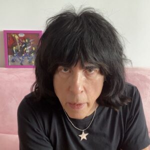 Marky Ramone Instagram - How yah doin.😊❤️👍🏻👁️👁️🥁🌎🌏🌍🐸photo 2023.