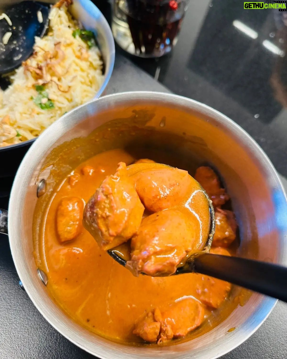 Maroun Chedid - 1.1K Likes - Making delicious Ramadan specials with a twist!
On the Menu: 1. Butter Chicken 2. Lamb Biryani
For reservations 70/900097.
#marounchedidcookingacademy #cookingclasses #cookingacademy #loveofcooking #recipes #chefs #chefslife #cookingschool #professionalchef #culinaryschool
