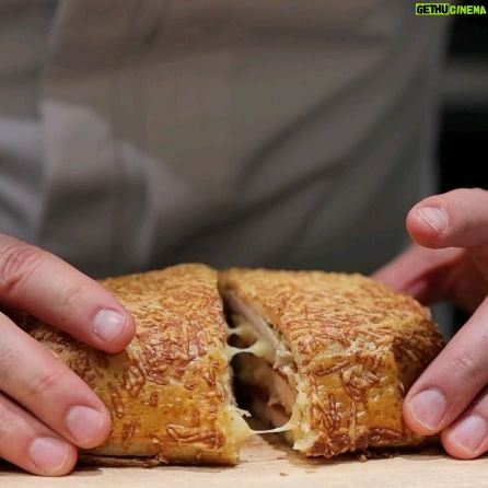 Maroun Chedid - 763 Likes - Bringing a burst of flavors to life with every creation!
Can you guess the ingredients? #passionforcooking #kitchemalchemy #cookingteaser @marounchedidcookingacademy