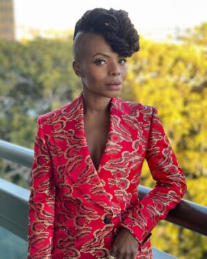 Marsha Stephanie Blake Instagram - I’m gonna miss my balcony.

📸 @gregorycostanzo