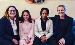 Marta Dusseldorp Instagram - @louisersmith our beautiful @abctv EP for Bay Of Fires

And superstars @avacaryofyllis
and @imimbedla

Streaming all eps now on ABC Iview in Australia and @tvnz.official
If you're in NZ
BINGE it now.

@archipelago_productions 
@fremantleaus 
@fremantle