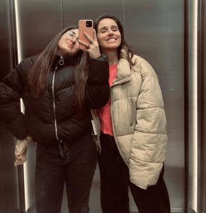 Marta Fernandes Instagram - Gosto dela com todo o coração. Gosto dela mais do que de mim. Gosto de mim por ela. Gosto dela a cada respiração. Gosto dela a cada batimento cardíaco. Gosto dela toda. Gosto dela como é. Gosto dela comigo. Gosto de mim com ela.