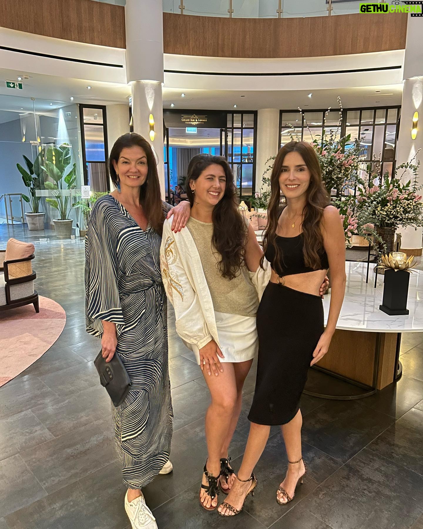 Marta Leite de Castro - 340 Likes - Que dias incríveis no @wyndhamgrandalgarve ❤️ em família ❤️ que bem recebidos, que bem instalados e que bem tratados! Parabéns à sua equipa @chococastro 🌷