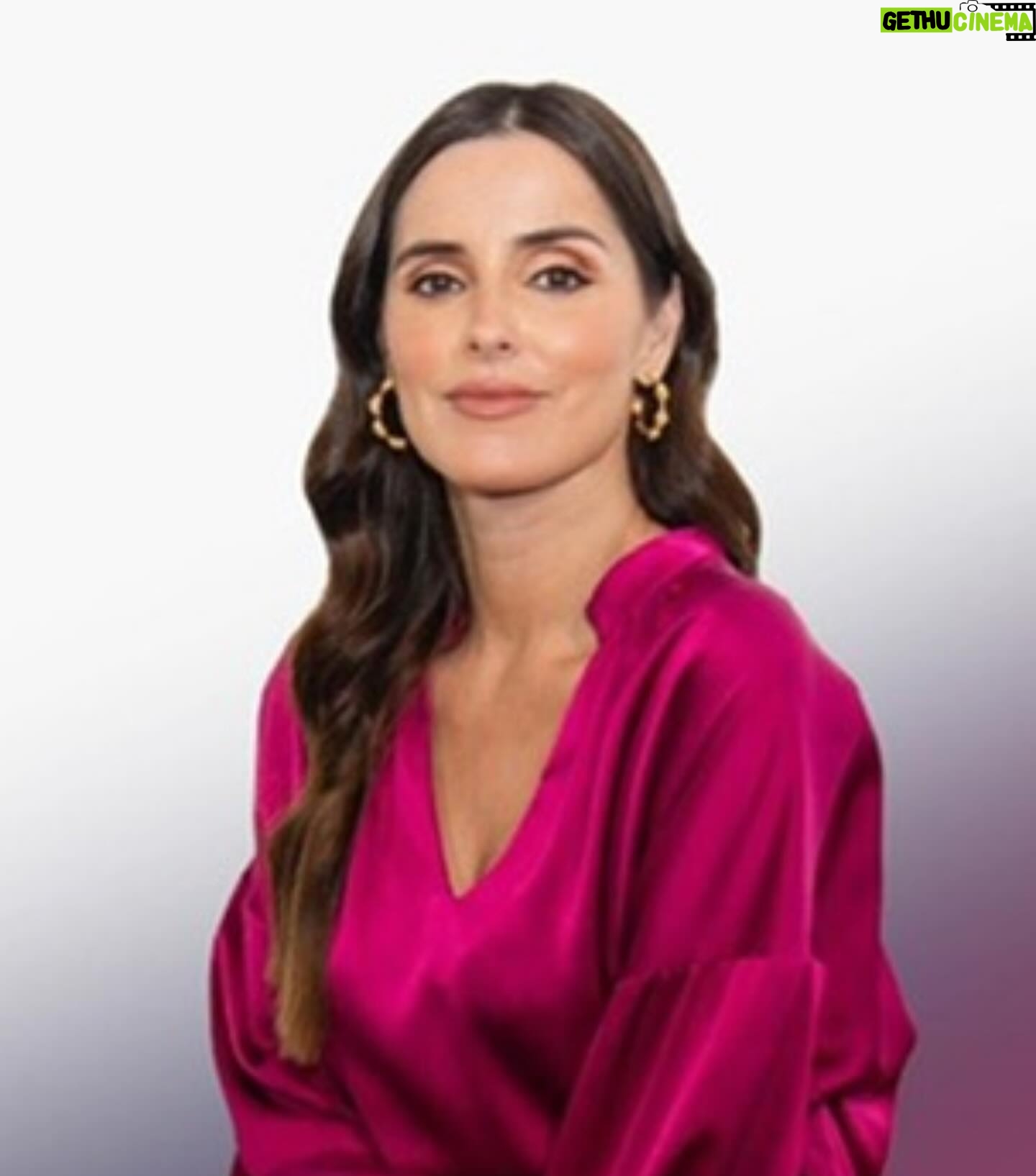 Marta Leite de Castro - 0.9K Likes - Tantas vidas numa! Gratidão e felicidade definem este momento da minha versão 4.5!
Mas o que fica?
Foco!
Nas minhas filhas (SEMPRE E ACIMA DE TUDO), na família, nos amigos, no trabalho, nas viagens e nos novos projetos e e ❤️