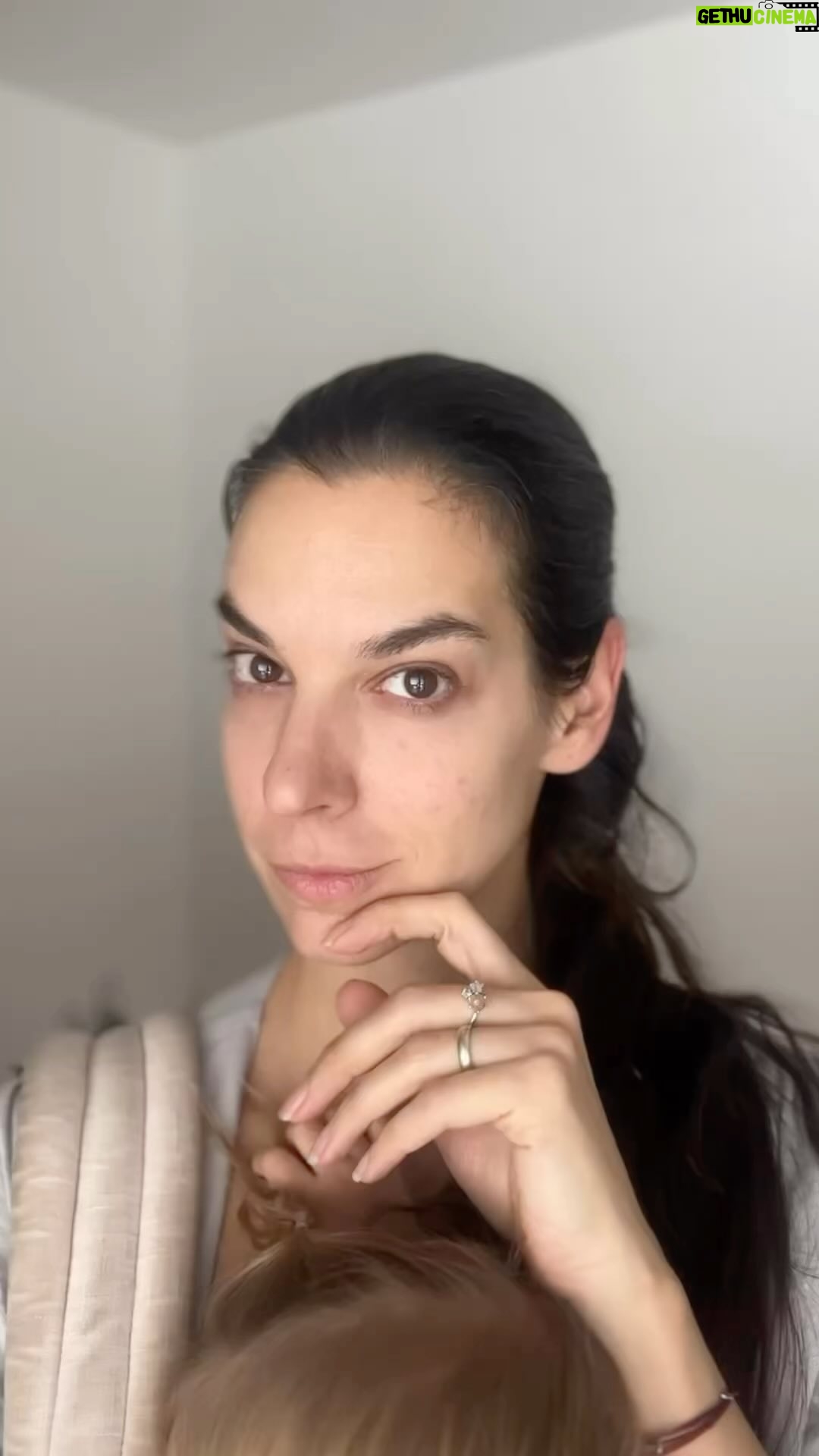 Marta Ondráčková - 0.9K Likes - VŠE PO ČEM TOUŽÍTE, ať se vám v roce 2024 splní! Kdo prahem po očích bez sladkých víček, tady je malá inspirace. #vyzvaudrzksicht
Tak pa v příštím roce 💋
#udrzksicht