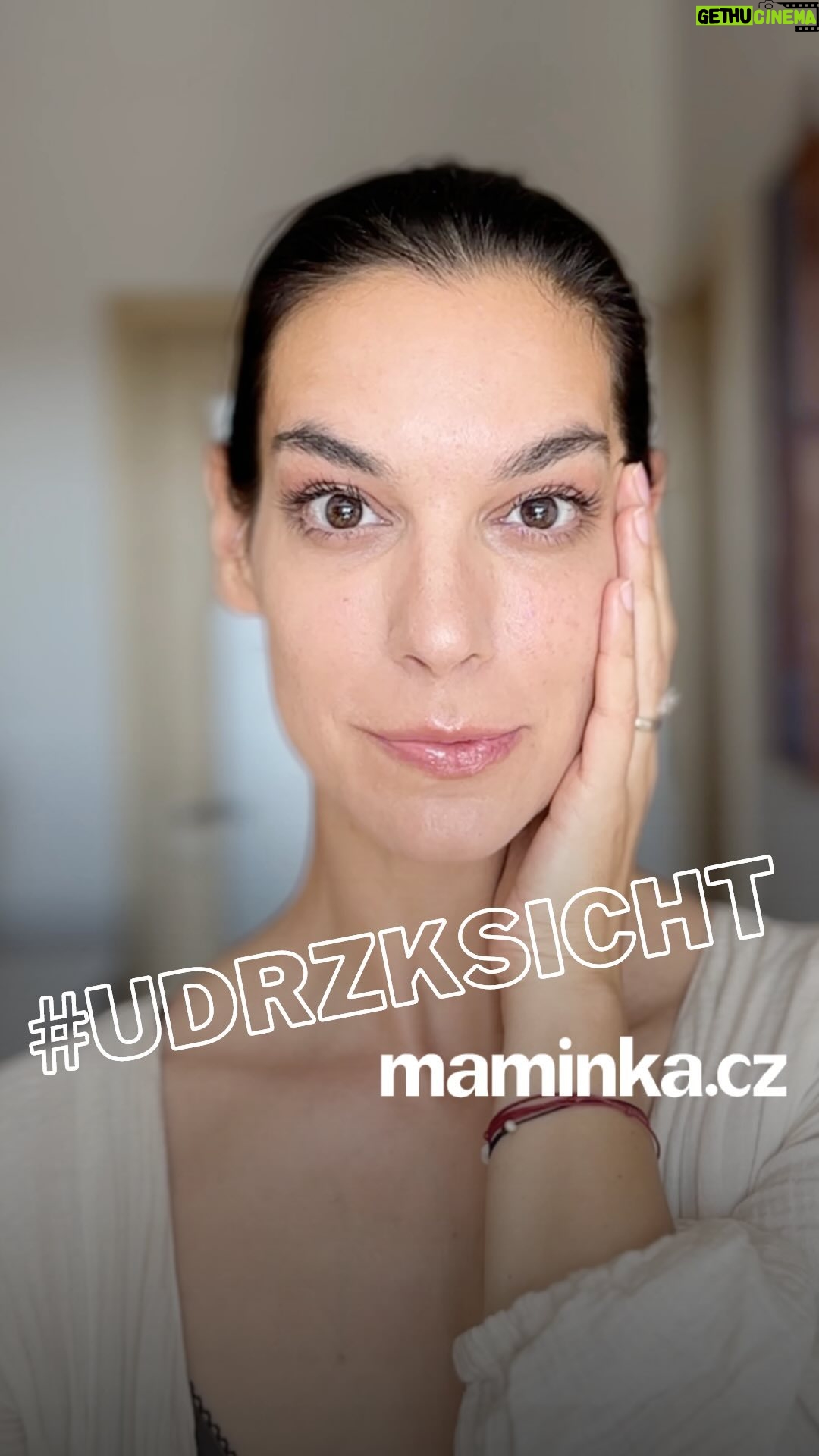 Marta Ondráčková - 3K Likes - V poslední lekci z programu #udrzksicht jsme se vás zeptali, na jakou oblast se má @martadrimalondrackova v té dnešním zaměřit. 💆🏻♀️ Jednoznačně vyhrály oči. 😉 Tak hurá na ně! 👁️