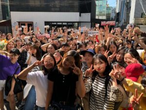 Marteen Instagram - thank you to everyone that came out to meet me yesterday. you always blow me away korea. i’ll see you soon! ❤️🇰🇷