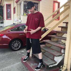 Marteen Instagram - pov: u pull up and i match the car & the house ☑️