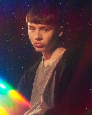 Marteen Instagram - pants, t-shirt, fashion.
paper: @papermagazine
photographers: @fionayeduardo
stylist: @ella_cepeda
writer: @clairevmc 
Jake (booker) @greenestagram
