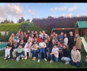 Martín Cárcamo Instagram - Reunión de los Cárcamo en Viña del Mar 😍🫶
Fue un día increiblemente feliz ❤️ ... nada mas lindo que juntarse en familia 😃🙌
Muchas gracias queridos @nausset y @diego.carcamog78  Grandes anfitriones .. se pasaron!!