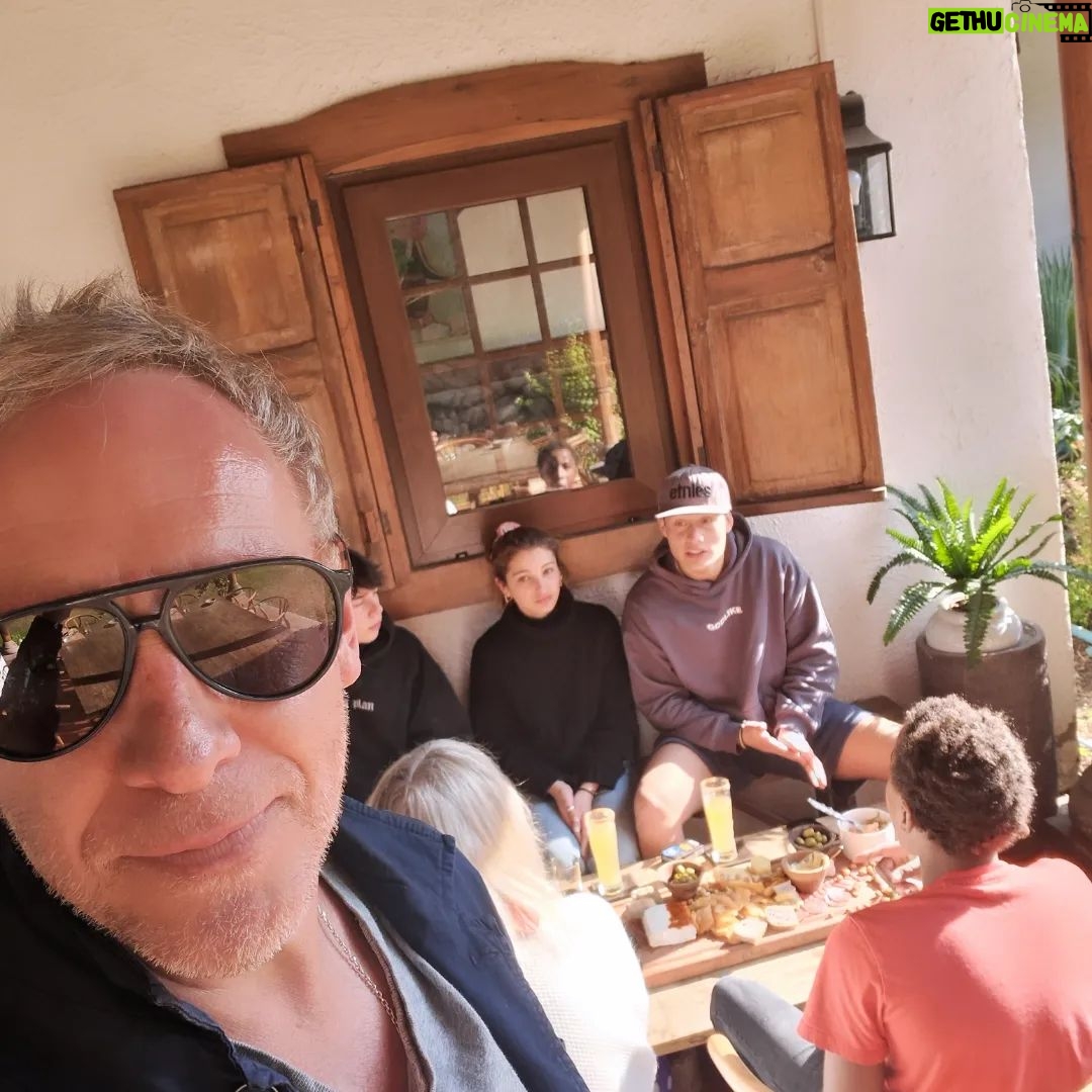 Martín Cárcamo - 15.2K Likes - Sábado de familia... Lo mejor!