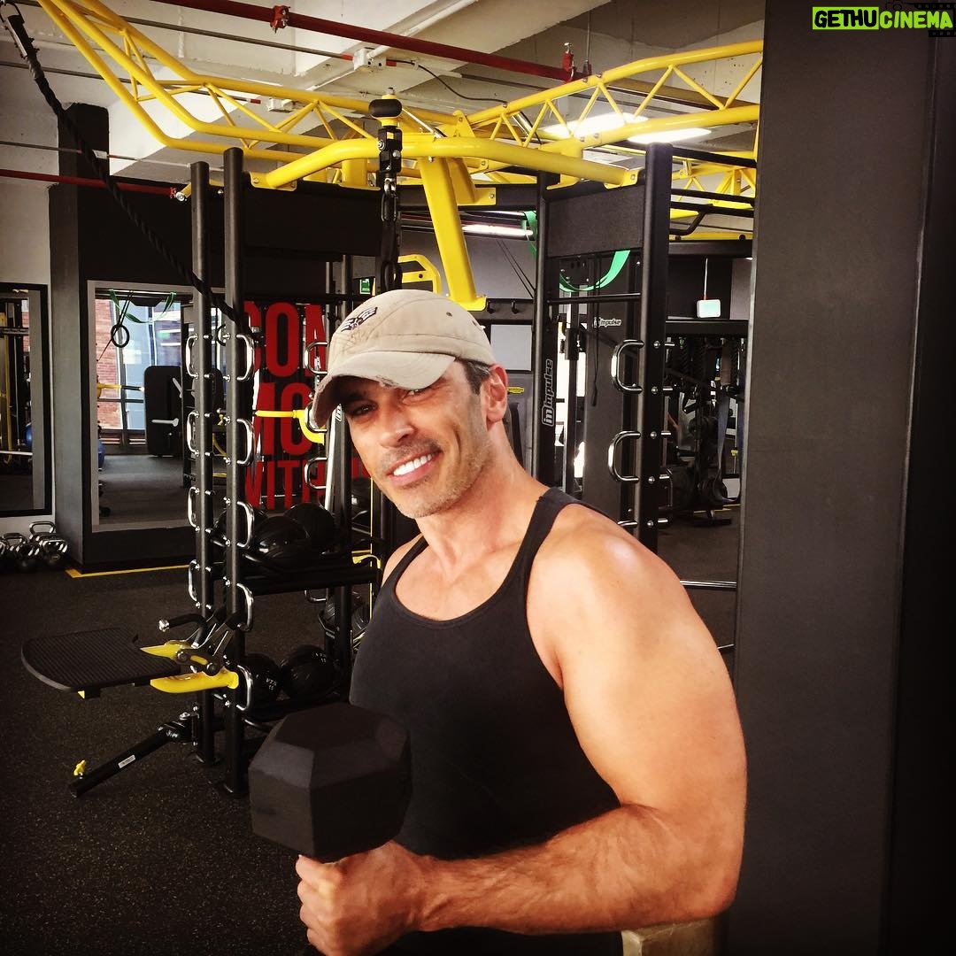 Martín Karpan - 3.5K Likes - Gracias por acompañarme siempre en mis metas @spinningcentergym ✊🏼