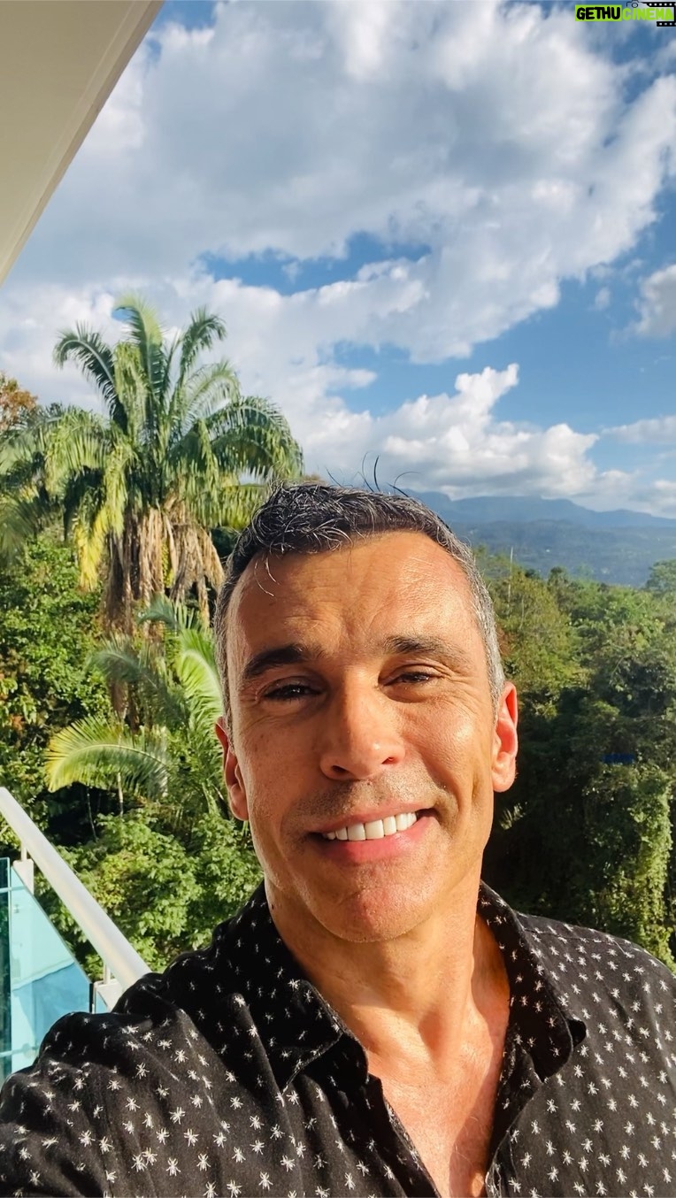 Martín Karpan - 2.5K Likes - Crea un personaje único que traspase la pantalla, de forma práctica. Únete a esta Masterclass SIN CARGO (por tiempo limitado). ⚡️⚡️❤️🔥🤩🧠