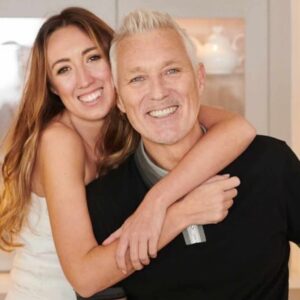 Martin Kemp Instagram - The Times ..Relative values @harleymoonkemp  I’m soooo proud of the woman she has become ❤️ 
Pic: Paul Stuart @harleymoonkemp