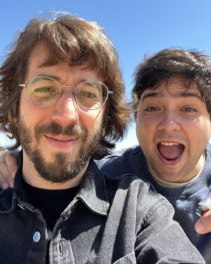 Martín Piroyansky Instagram - Se terminó el rodaje de la segunda de Porno y helado. Saqué muy pocas fotos pero encontré estas que funcionan como un pequeño resumen. Acabo de volver a bs as y ya los extraño a todos. Fue una paliza como nunca. Hasta me golpearon con la cámara y me dejaron un ojo en compota. Pero todo el tiempo fui feliz de poder filmar estas estupideces gigantes con el equipo más hermoso y talentoso.