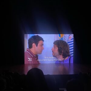 Martín Piroyansky Instagram - Estamos muy contentos!
Porno y helado ganó el cóndor a mejor serie de comedia. @nachitosaralegui ganó revelación masculina. @sofimorandi ganó mejor actriz de comedia y yo gané mejor actor de comedia. Gracias a todos los argentinos y uruguayos que participaron en la serie. Gracias a @navajofilms y @saladounltd por producir y gracias a @primevideolat por hacerlo posible.