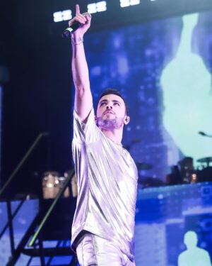 Martín Ricca Instagram - @2000sxsiempre 

📍Guadalajara
📍Puebla 

📷  @soy_alanhdez 

👟 @adidasmx 

@boboproducciones 

#2000sxsiempre #martinricca #martinriccaenmexico #boboproducciones #gira #música #fans #show #concierto #vida #música #mexico🇲🇽 #argentina🇦🇷