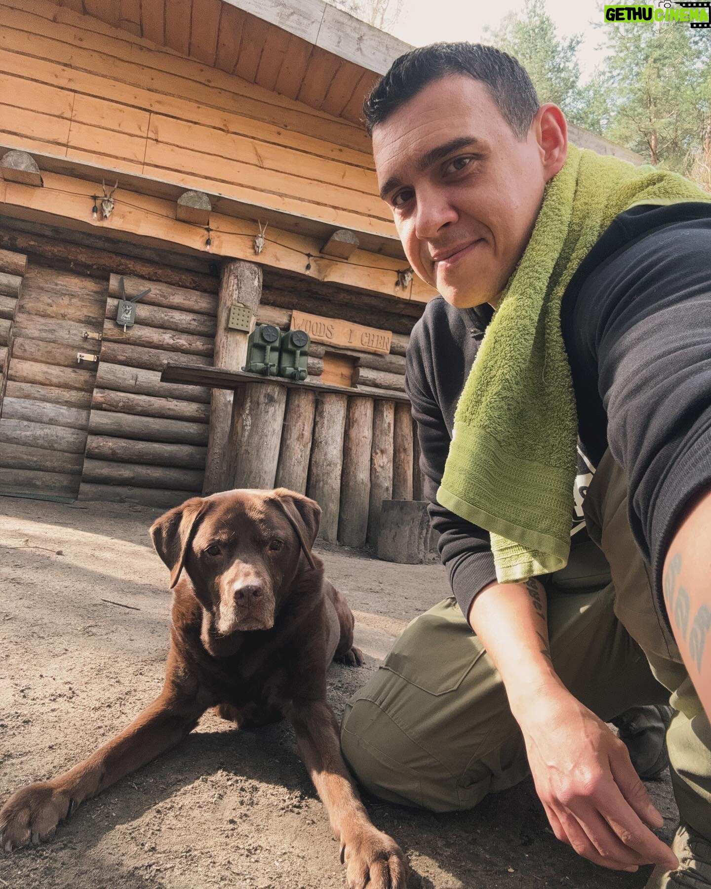 Martin Rudloff - 18.7K Likes - Frühlingsmodus 🔛✅ ist da ‼️
Och mal nen Selfie 🤳🏻 machen 😬
Weil viele mich fragen wie es Maya geht, es geht ihr gut Sie weiss nicht das sie kein Allrad mehr hat. Aber ihr könnt mir glauben ich tue alles das es meiner old Lady gut geht, versprochen 🫶🏻