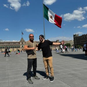 Martin Scurll Instagram - I went all the way to Mexico City and all I got was this lousy @theflipgordon !

In all seriousness thank you to Flip & @barbyvillela for hosting me and teaching me about Mexico’s history and culture - I am falling in love with Mexico 🙏🇲🇽❤️