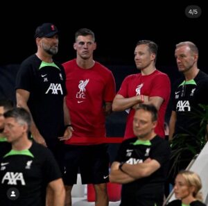Martin Škrtel Instagram - LFC❤️
