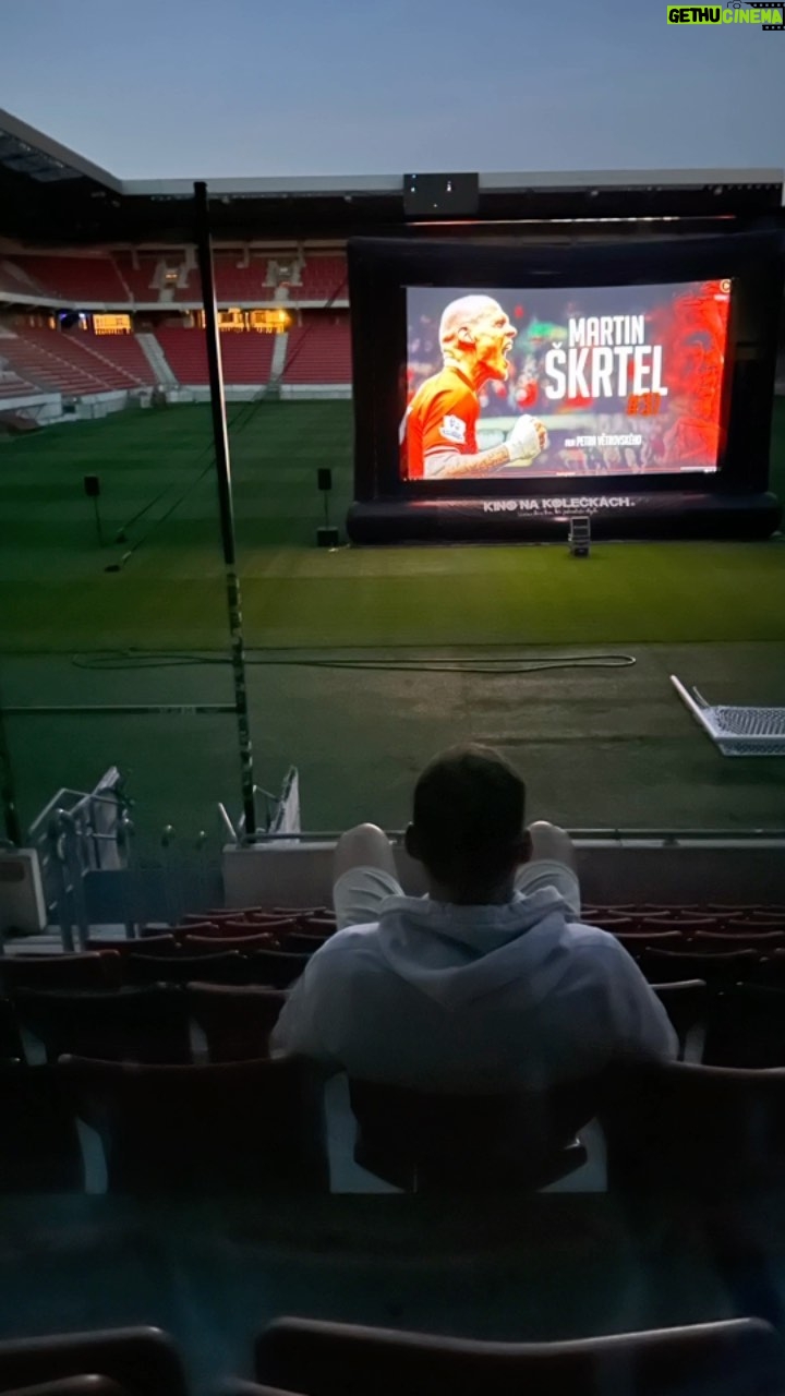 Martin Škrtel - 4.2K Likes - Extrémne sa na Vás teším🎬🗣️